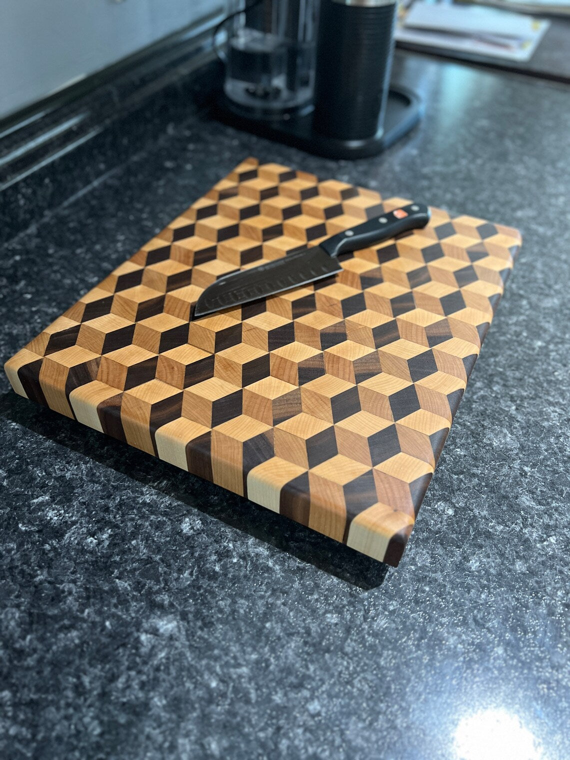End-Grain Charcuterie Boards – A Statement of Craftsmanship and Quality