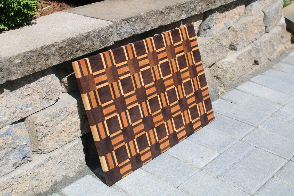 End-Grain Charcuterie Boards – A Statement of Craftsmanship and Quality