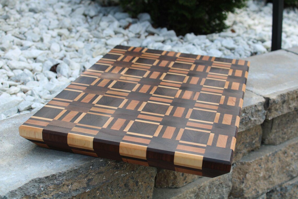 End-Grain Charcuterie Boards – A Statement of Craftsmanship and Quality